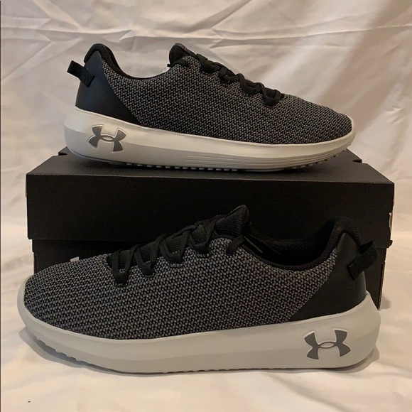 under armour men's athletic shoes